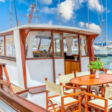 Marta Boat B&B カステルサルド エクステリア 写真