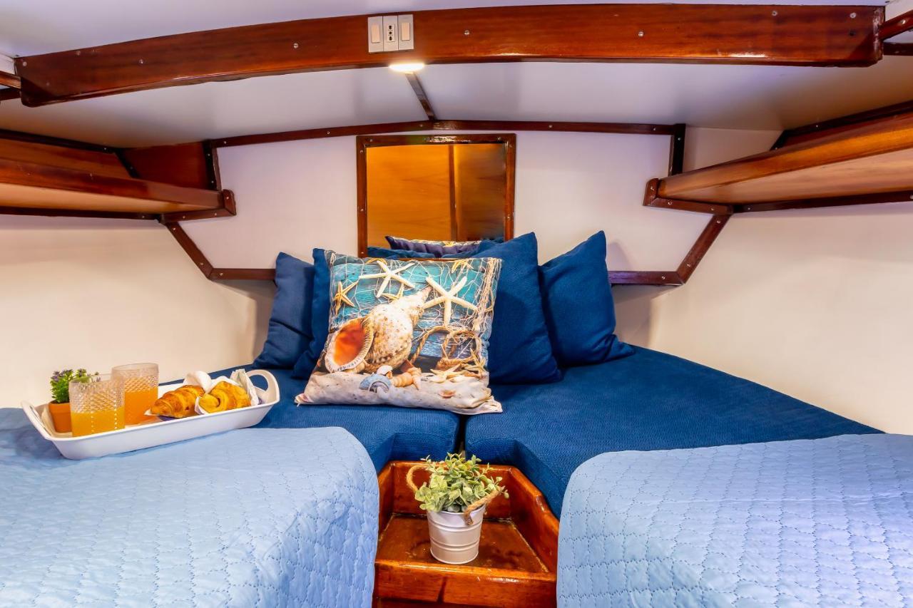 Marta Boat B&B カステルサルド エクステリア 写真