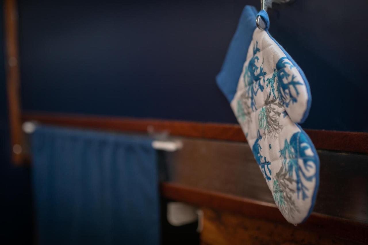 Marta Boat B&B カステルサルド エクステリア 写真